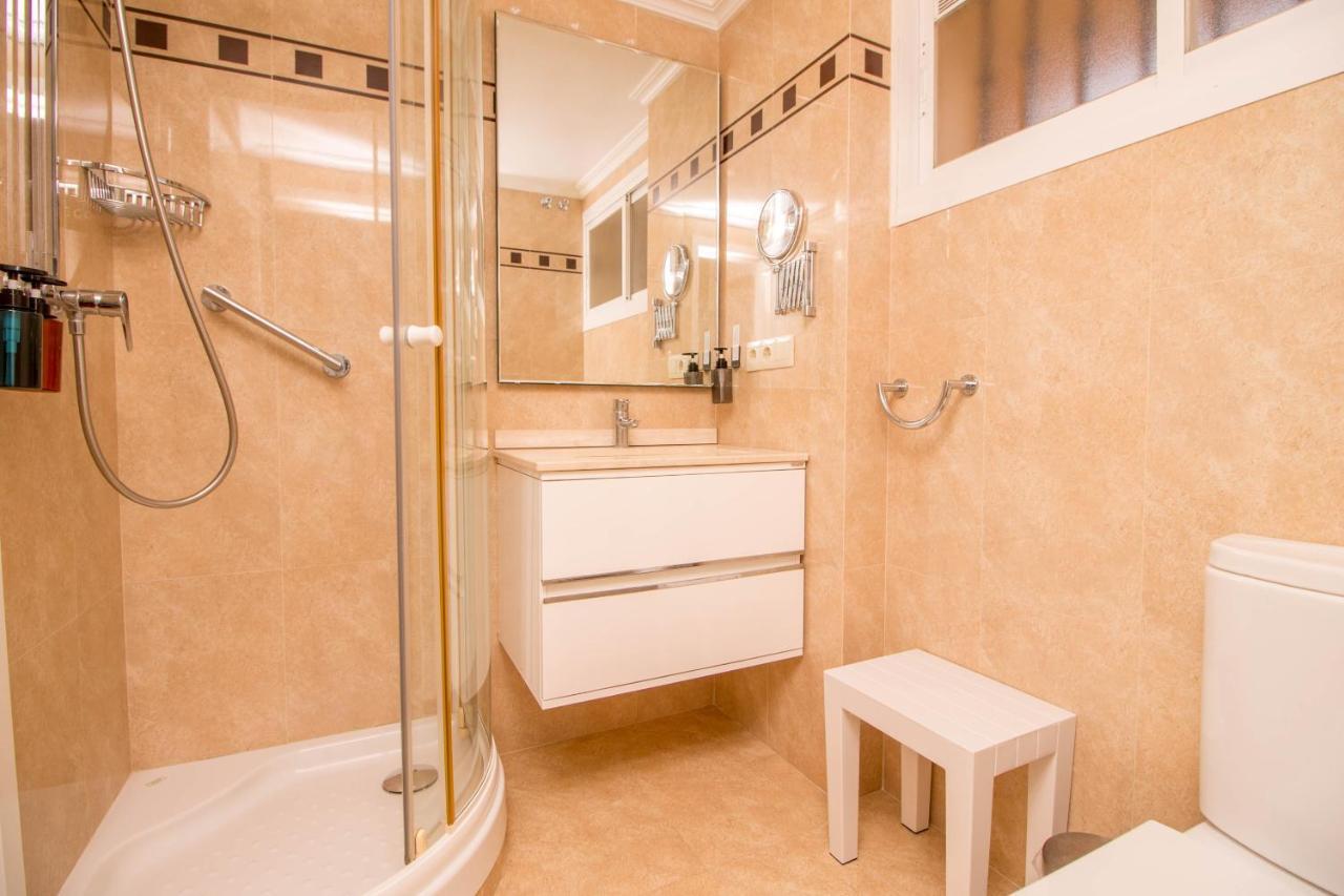 Erisa 56 By Ivi Real Estate Apartment Torremolinos Ngoại thất bức ảnh